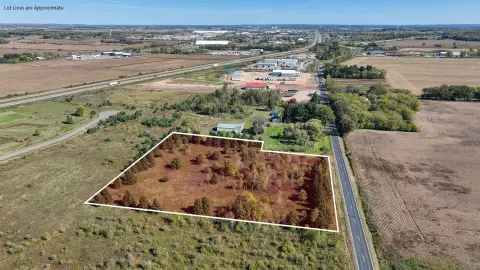 Level Commercial Land