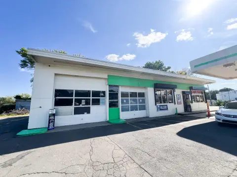 Restaurant/QSR Space with Drive-Through Option