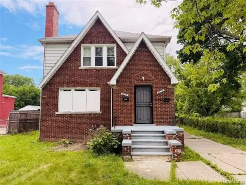 Move-in Ready Detroit Duplex