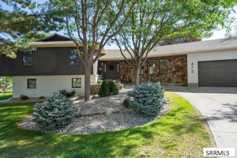 Duplex With Separate Apartment