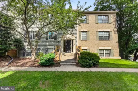 Third-Floor Condo with Balcony