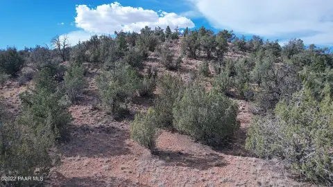 Land in Seligman, Arizona