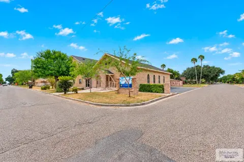 Church Facility with Month-to-Month Lease