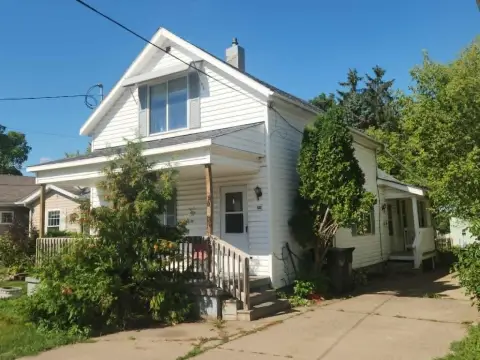 Duplex with New Roof
