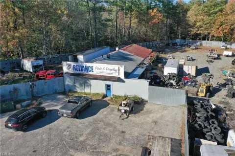 Commercial Property in Carrollton, VA