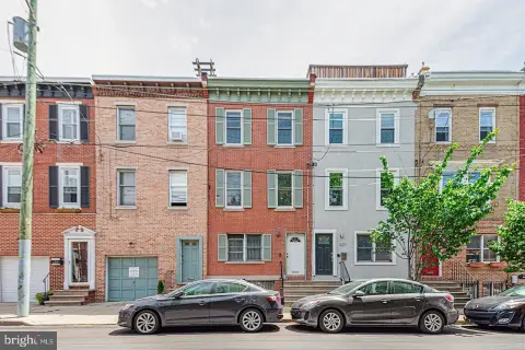 Bella Vista Legal Duplex Opportunity