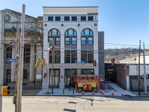 Renovated Creative Space