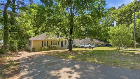 Two-Unit Duplex with Central HVAC