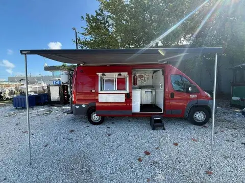 Mobile Commercial Kitchen
