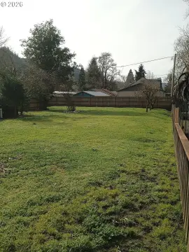 Roseburg Buildable City Lot