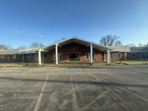 Paducah Commercial Building For Sale