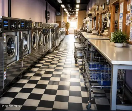 Turnkey Laundromat Business