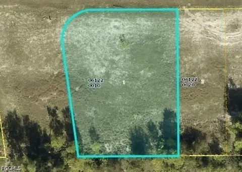 Freshwater Canal Lot for Sale