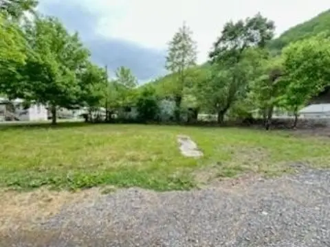 Land in Raysal, WV