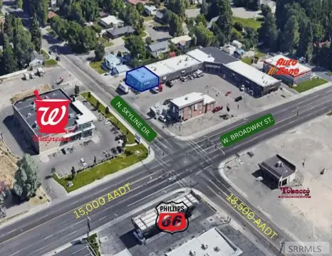 Retail Space with Excellent Signage