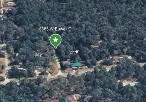 Spacious Residential Lot in Crystal River