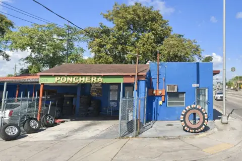 Miami Mixed-Use Automotive Property