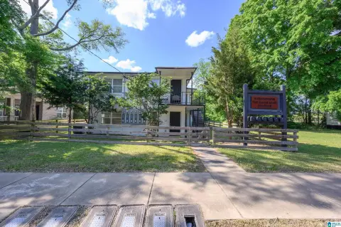 Renovated 6-Unit Apartment Building