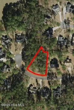 Buildable Lot in Golf Community