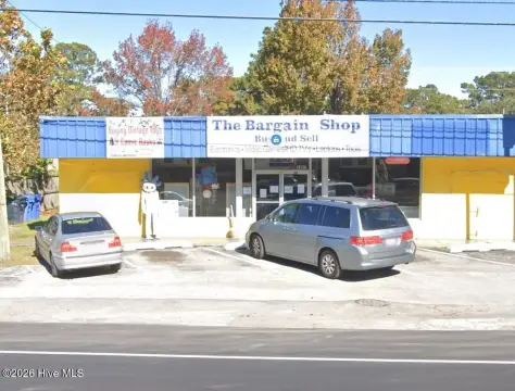 Retail Storefront with Road Frontage