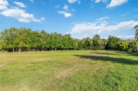 Homesite in Premier Luxury Community