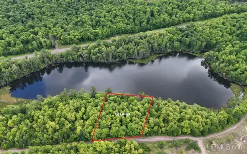 Waterfront Recreation Land Parcel
