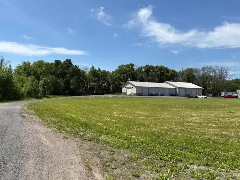 Land with 60x60 Workshop