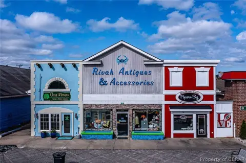 Multi-Tenant Storefront Building