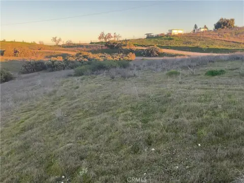 Paso Robles 10-Acre Corner Lot