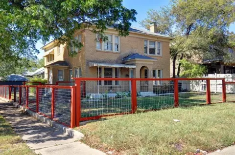 Fort Worth Triplex Investment Opportunity