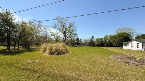 Land in Convenient Robinson Location