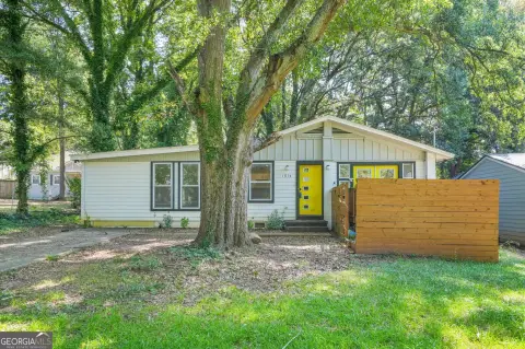 Renovated Income-Generating Ranch Home