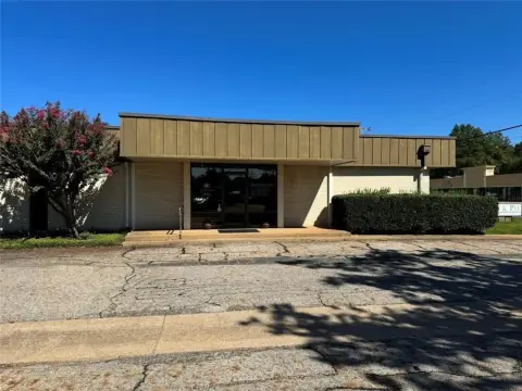 Tyler Office Building For Sale