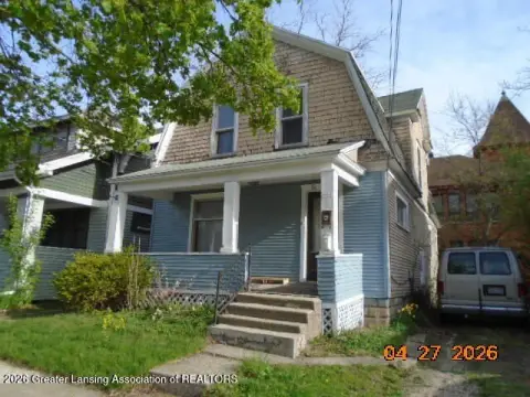 Charming Lansing Multi-Living Home