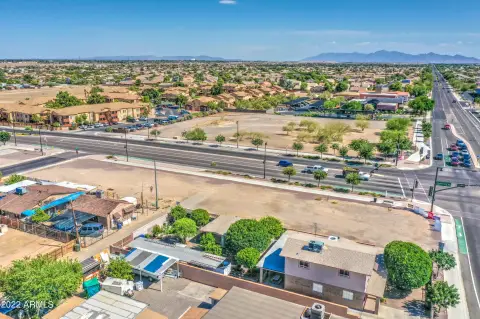 High-Visibility Corner Commercial Lots