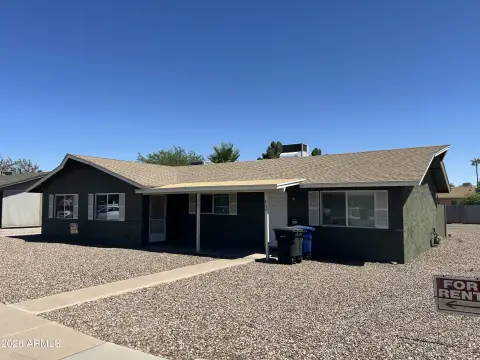 2-Unit Duplex with Covered Parking