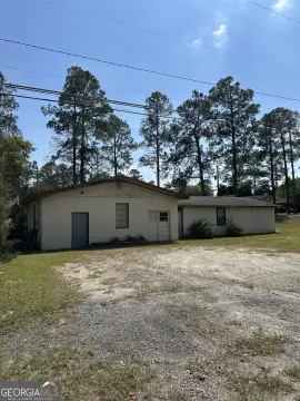 Commercial Building in Wrightsville, GA