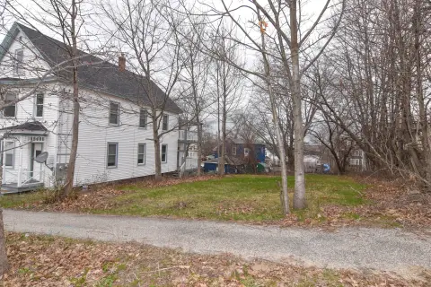 Land in Growing Auburn Community