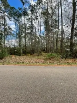 Six-Lot Commercial Land