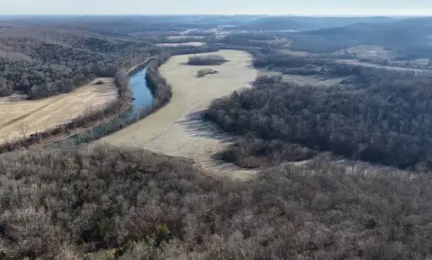 279 Acres Riverfront Hunting Paradise