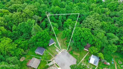 Residential Lot in Oak Ridge