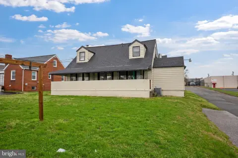 Dundalk Commercial Space For Lease