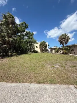 Commercial Lot in Clearwater