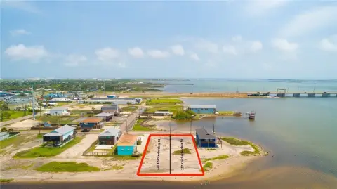 Waterfront Land in Flour Bluff