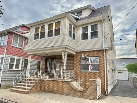 Duplex with Finished Basement