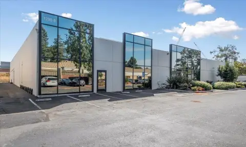 Sunnyvale Industrial/R&D Building For Sale