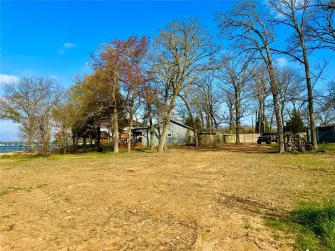 Waterfront Land Ready to Build