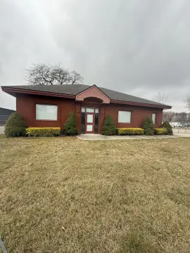 Commercial Space in Trenton, MI