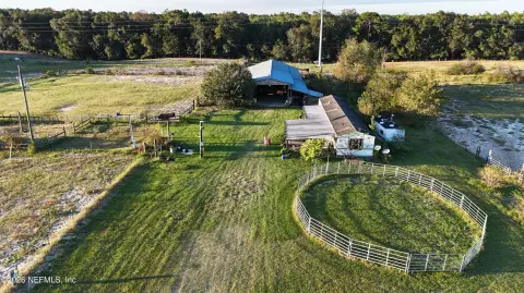 Equestrian Property with 17-Stall Barn