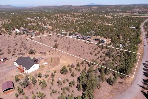 Prineville Land with Mountain Views